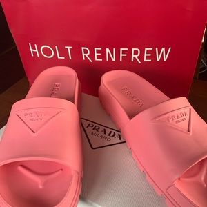 Brand new Pink PRADA slides, coral color